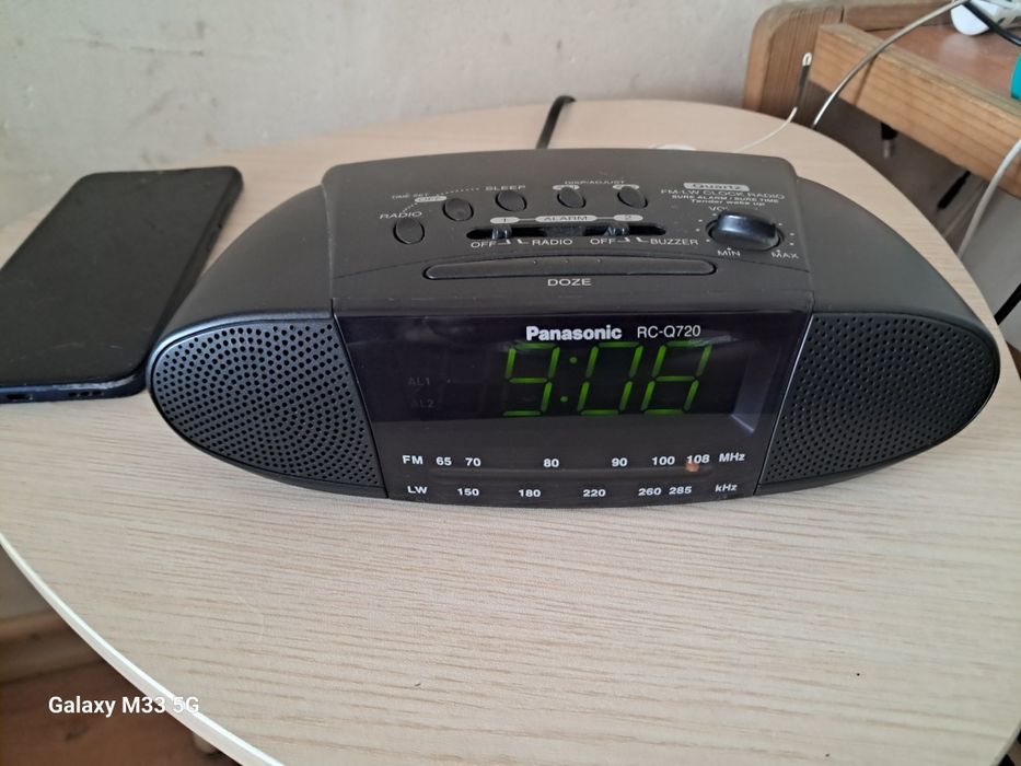 Продам радиочасы Panasonic RC-Q720