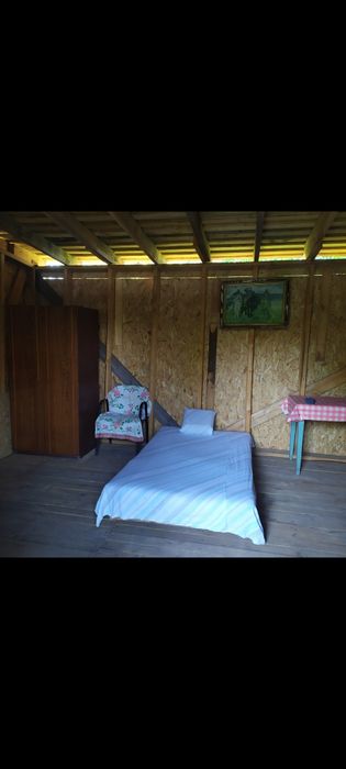 Продам  земельний участок-дачу в живописному місці.