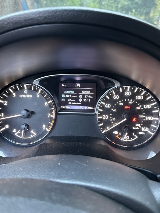 Продам nissan altima