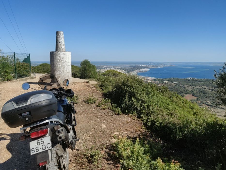Transalp 650 pra ir até ao fim do mundo