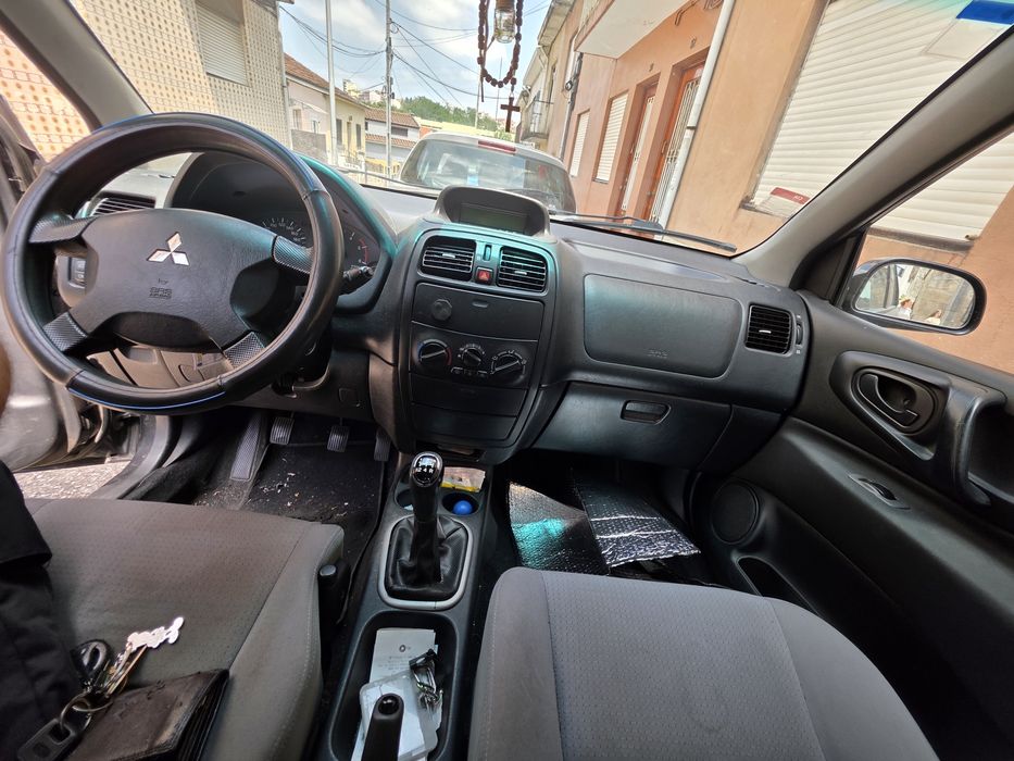VENDA MITSUBISHI Space Star 1.9, 2003