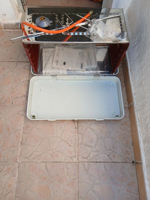 Vendo grelhdor para caravanas