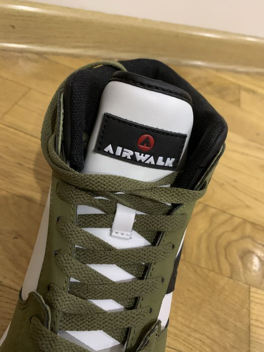 Кросівки осінні чоловічі