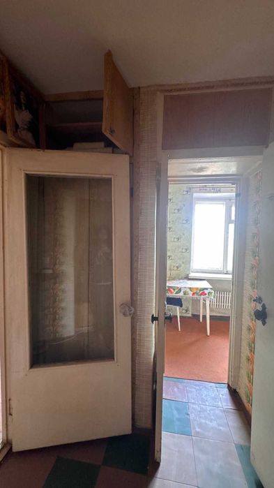 Продается 1 комн. квартира по ул. Лобановского в кирпичном доме