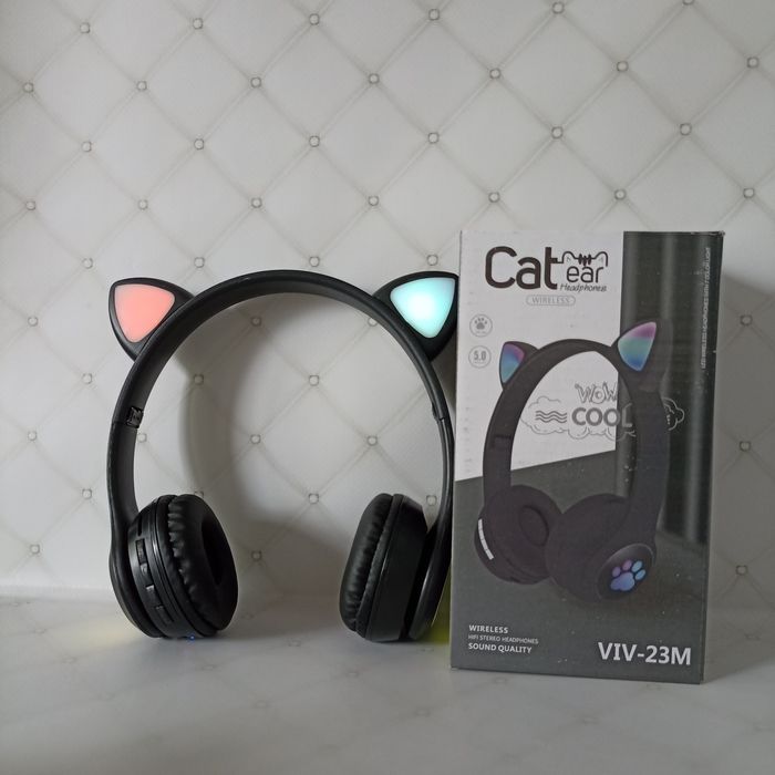 Дитячі блютуз Навушники з кошачими вушками Cat VIV-23M з підсвіткою