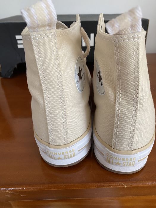 Tenis bota all star creme plataforma converse NOVOS