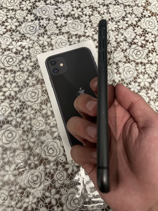 IPhone 11 128 gb комлект идеал