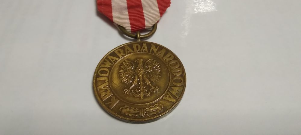 Medal zwycięstwa i wolności RP