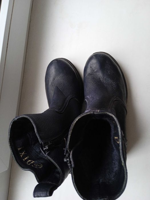 Чоботи в хорошому стані