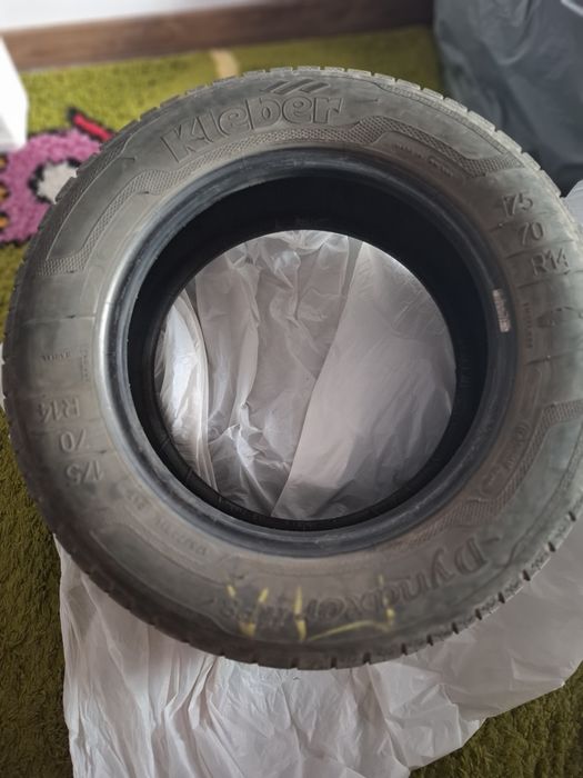 Продам літню резину Kleber 175/70 r14