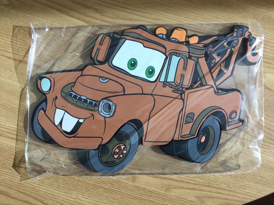 5 figuras CARS para parede quarto criança