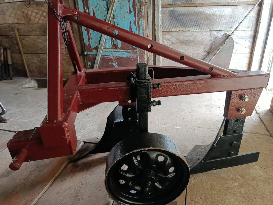 Плуг 2-28 саморобний