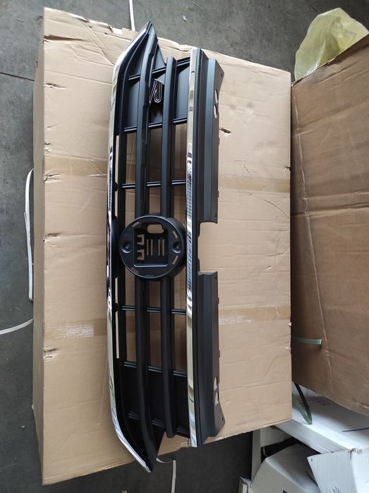 Решета радиатора R-line Volkswagen Tiguan 2021 2022 2023