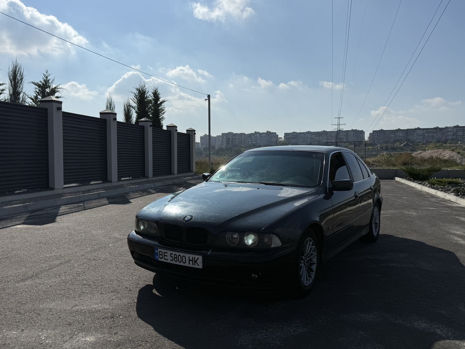 Продам BMW E39.