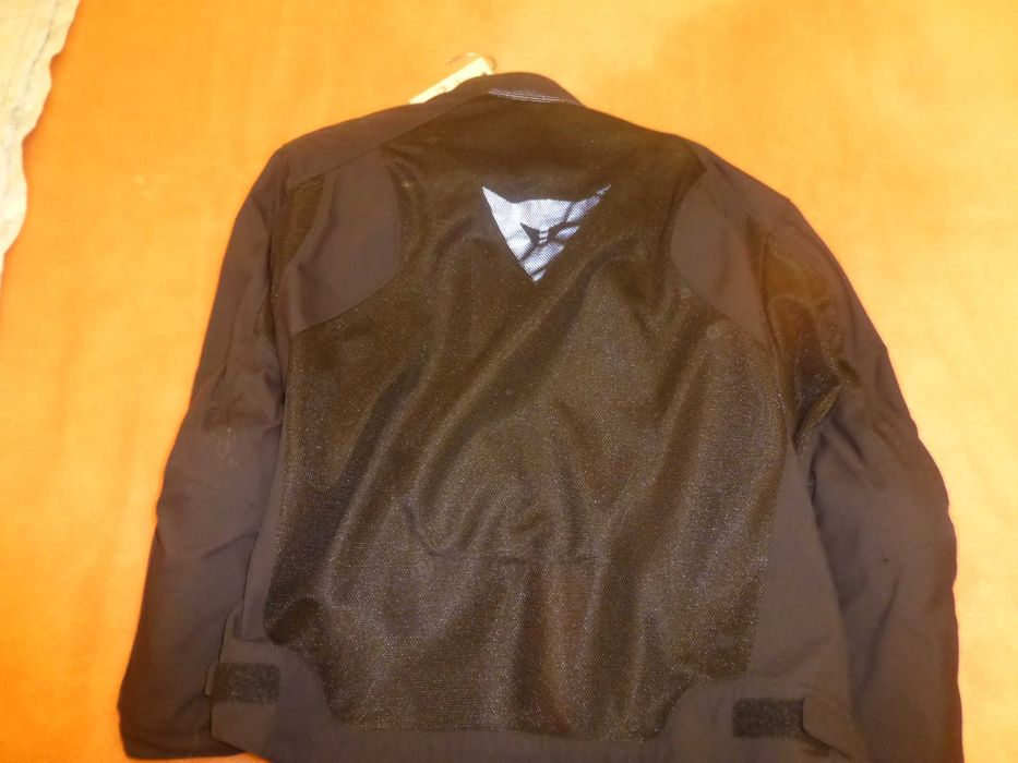 XADV /Casaco Dainese/ Capacete