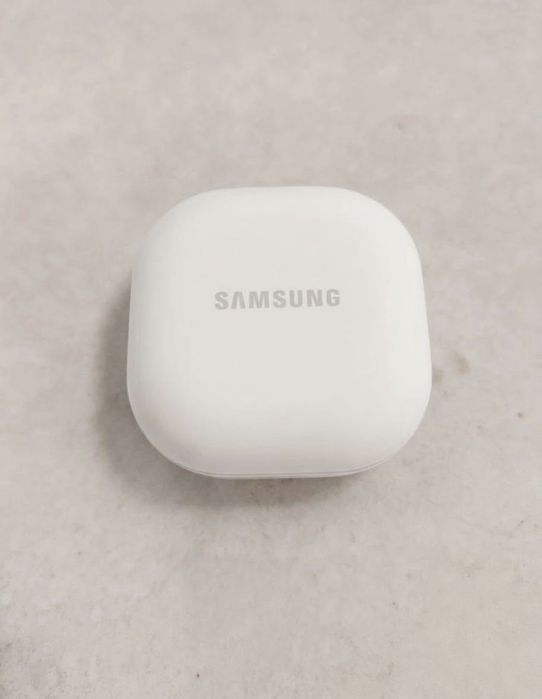 Samsung Galaxy buds 2