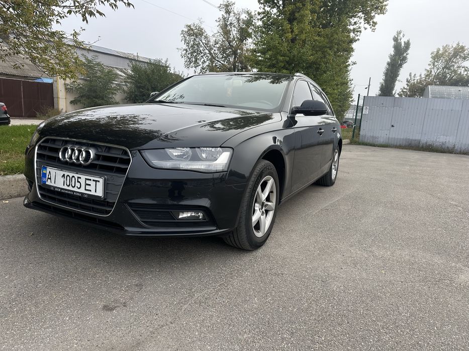 Audi A4  2.0d 2014р