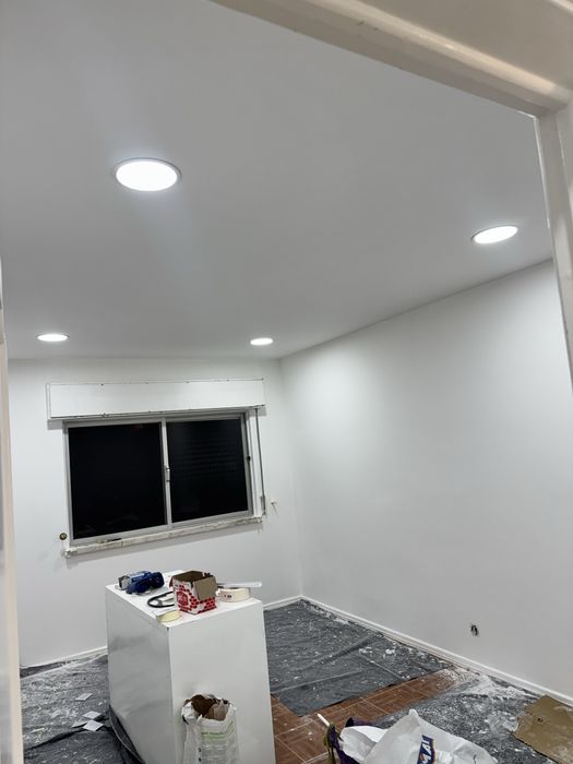 Eletricista e residencial, certificado pela DGEG , disponível 24h