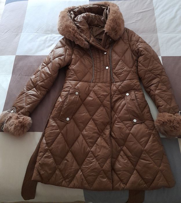 Kispo castanho com capuz da Ferrache