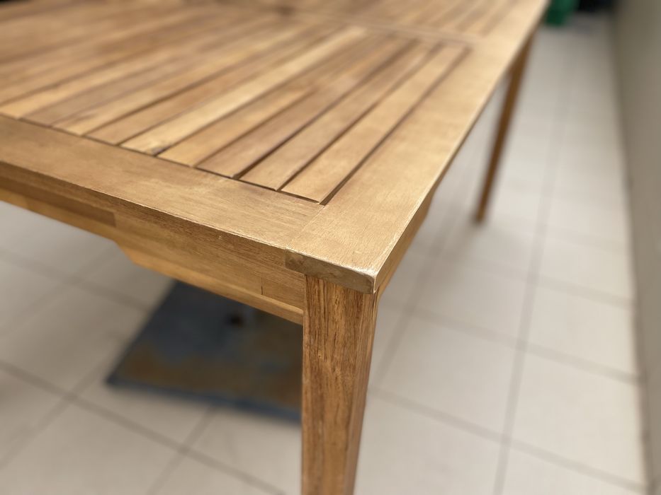Mesa de Jardim e 6 cadeiras