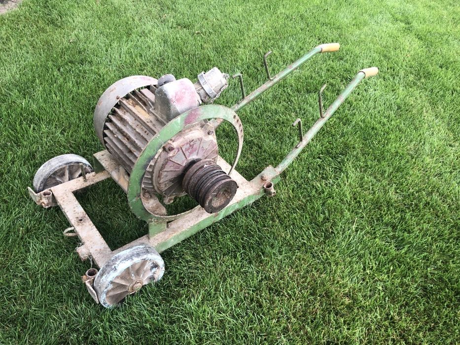 Piła stołowa cyrkulatka krajzega silnik stół