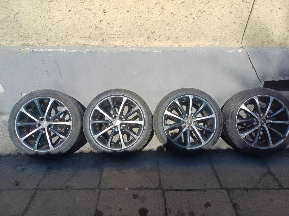 Felgi 5x100 r18 et35
