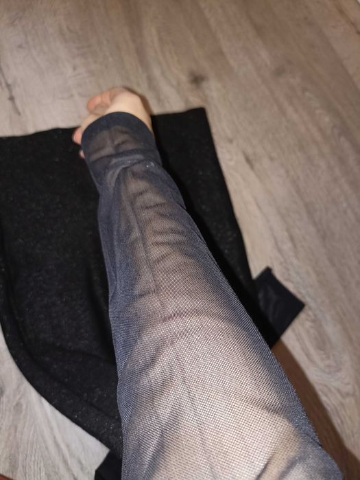 Sukienka wizytowa jak nowa brokatowa siatka