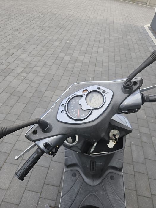 Skuter MBK pojemność 125