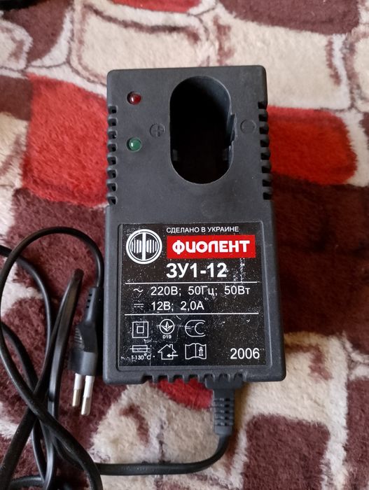 Шуруповёрт " Фиолент ЗУ1-12".