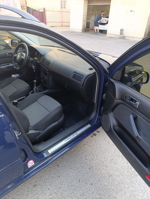 Volkswagen golf 4