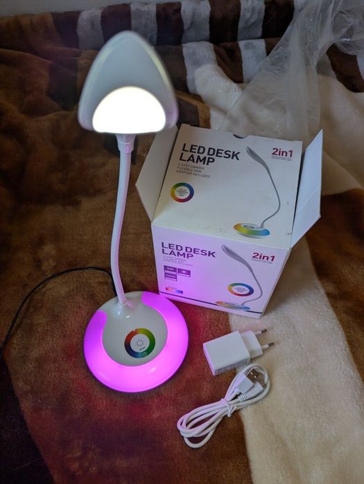 Lampka biurkowa LED RGB