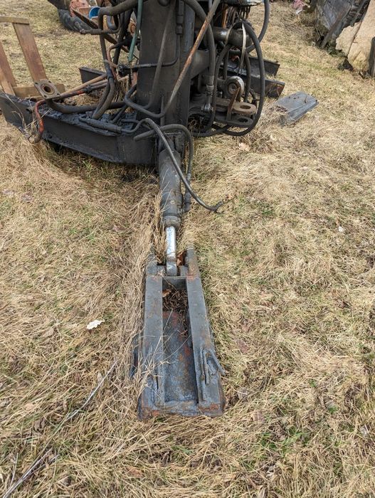 БОРЕКС Запчастини на погрузчик Цилиндр БОРЕКС МТЗ ЮМЗ стріла лапа ковш