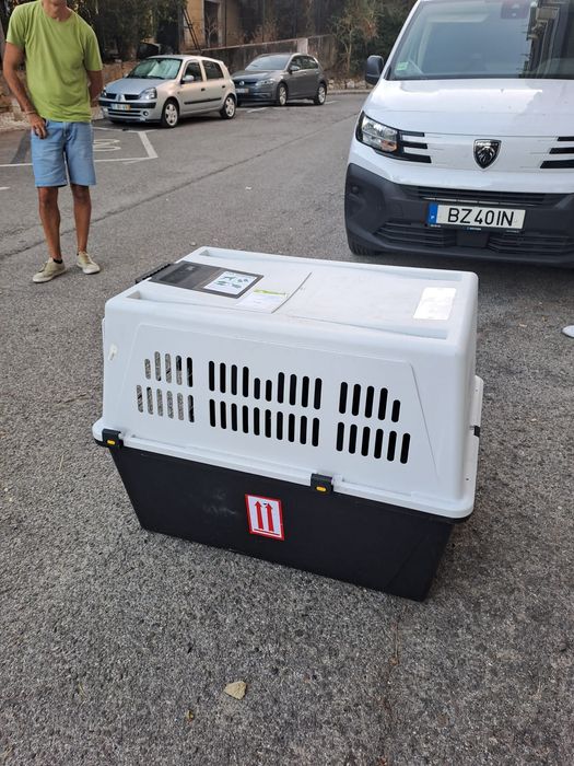 Caixa de transporte para animais Atlas 70
