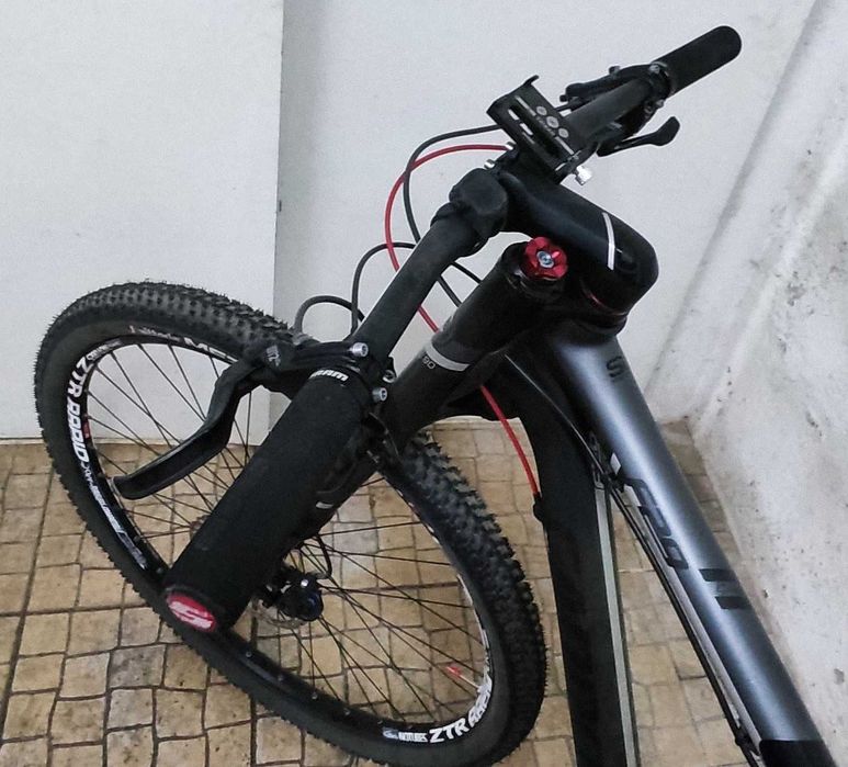 Bicicleta Cannondale F29 Carbono 3