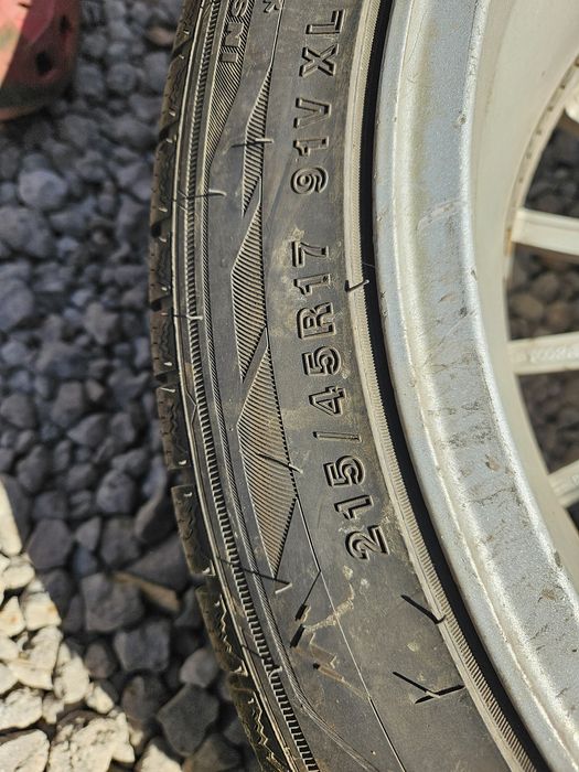 Koła felgi opony alfa romeo 215/45 r.17