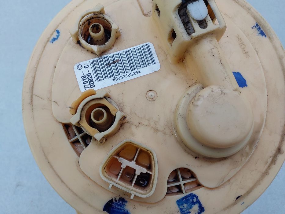 Boia combustível TOYOTA Yaris (_P9_)