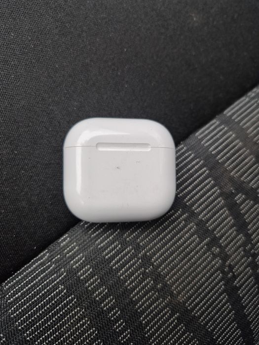 Кейс навушників Air Pods