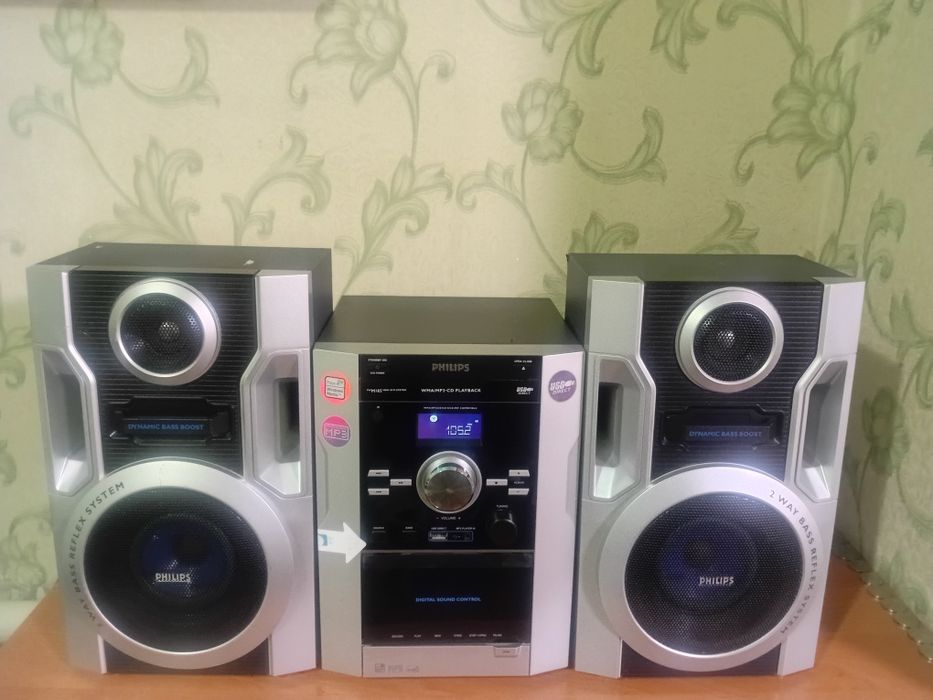 Музичний центр Philips M185
