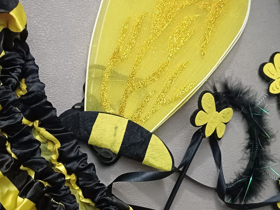 Strój karnawałowy kostium na bal przebierańców  pszczółka 3-6 lat