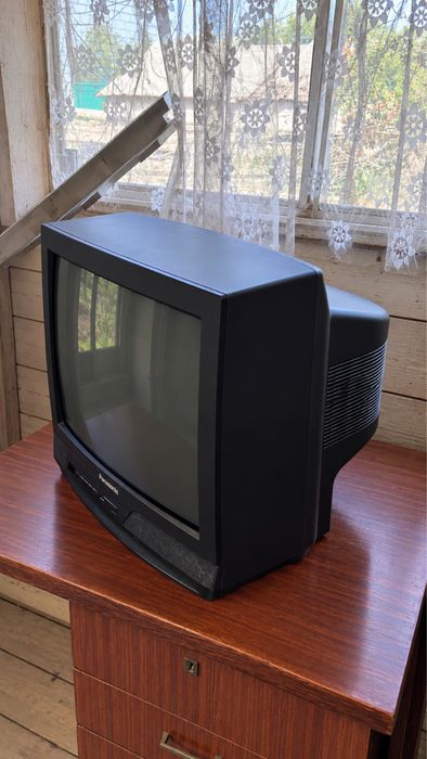 Телевизор Panasonic TX-21S4TP, рабочий, 21 дюйм