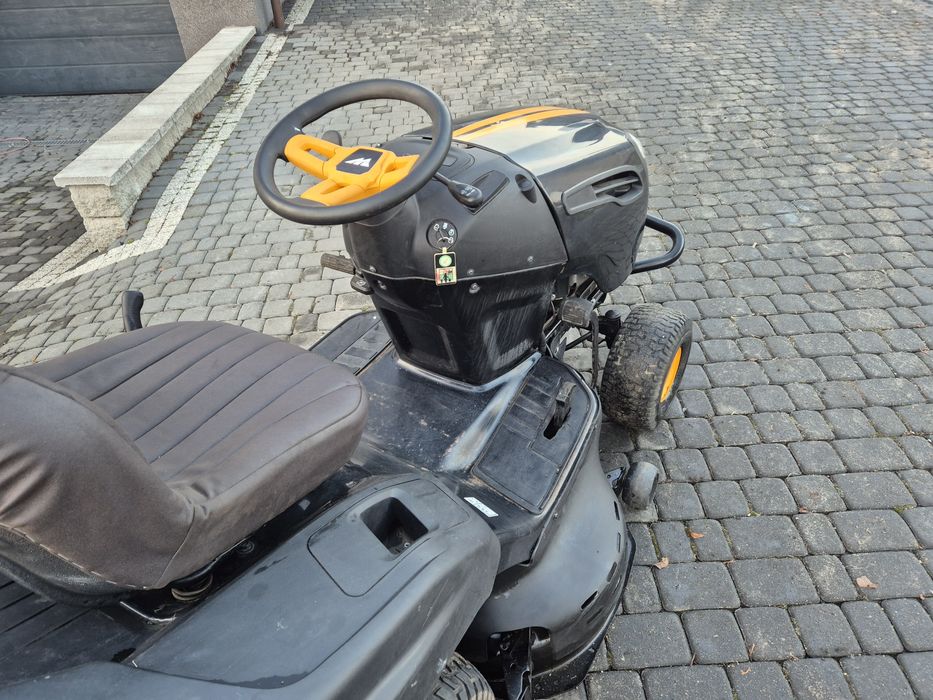 Traktorek Kosiarka Mcculloch M200-107  Briggs stratton V-twin 20Hp
