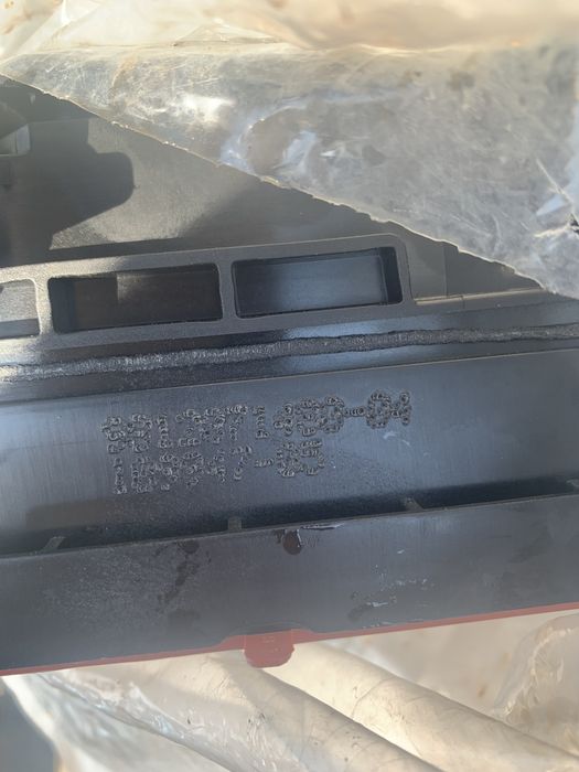 Клапанна кришка peugeot/citroen 1.6 thp, 9812071480