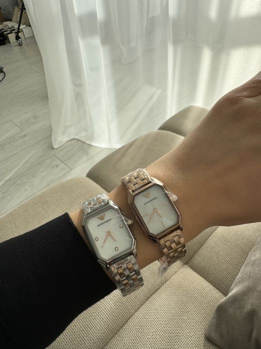 Годинник жіночий Emporio Armani ar11146 та ar11147