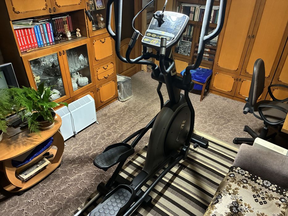 Орбітрек Eurofit 8201