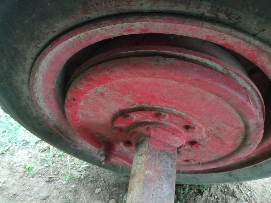 Eixo completo de reboque com travão