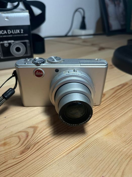 Vendo Leica D-lux 2