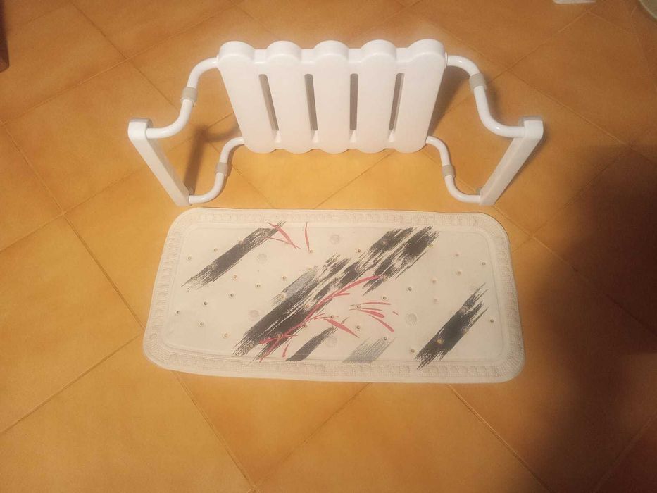 Sedzisko do wanny plus mata antypoślizgowa do wanny