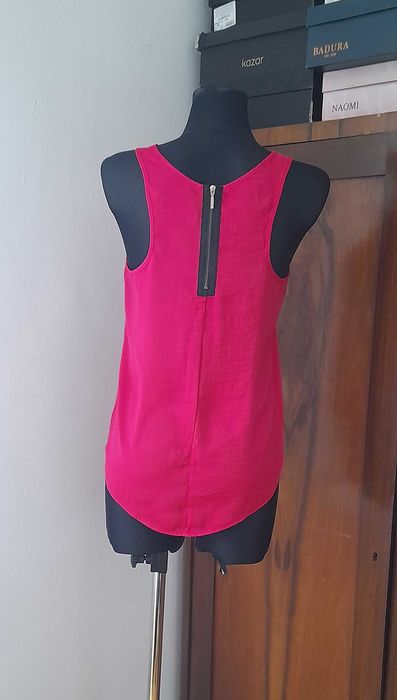 Top w odcieniu fuksjowym, różowym, Stradivarius.