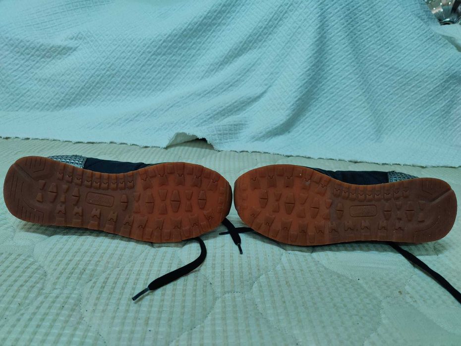Sapatilhas Pepe Jeans tam. 38 em excelente estado.