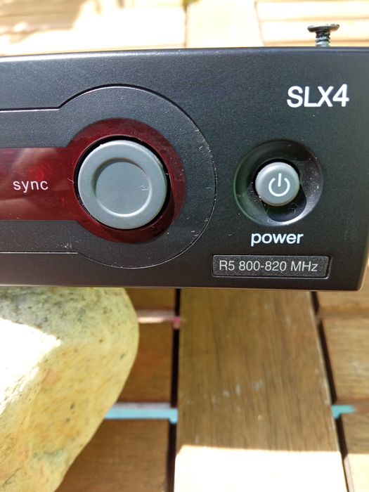 SHURE SLX 4 System plus 2 SHURE Microfones SM 58 ! Top !